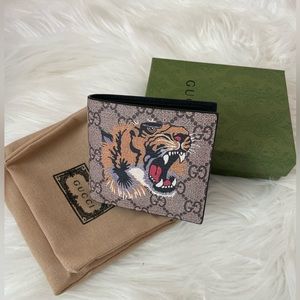 Gucci Tiger wallet brand new authentic